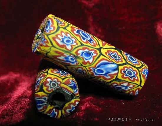 西亚琉璃珠