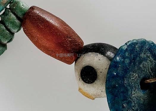 String of beads 4.JPG