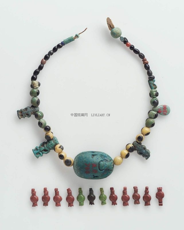 Beads, amulets and scarabs_1550C1070 B.C.jpg