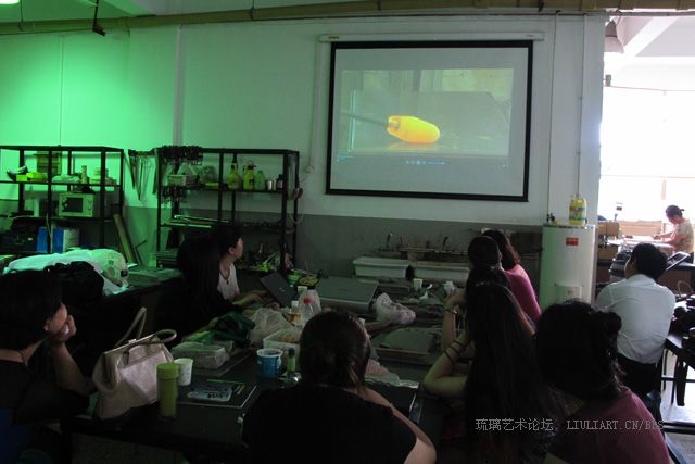 dvubb 图片点击可在新窗口打开查看