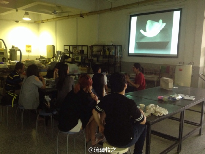 dvubb 图片点击可在新窗口打开查看